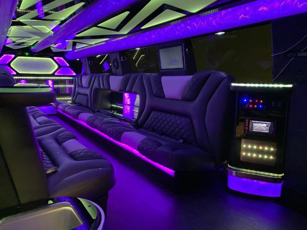 Mercedes GLS limo lighting